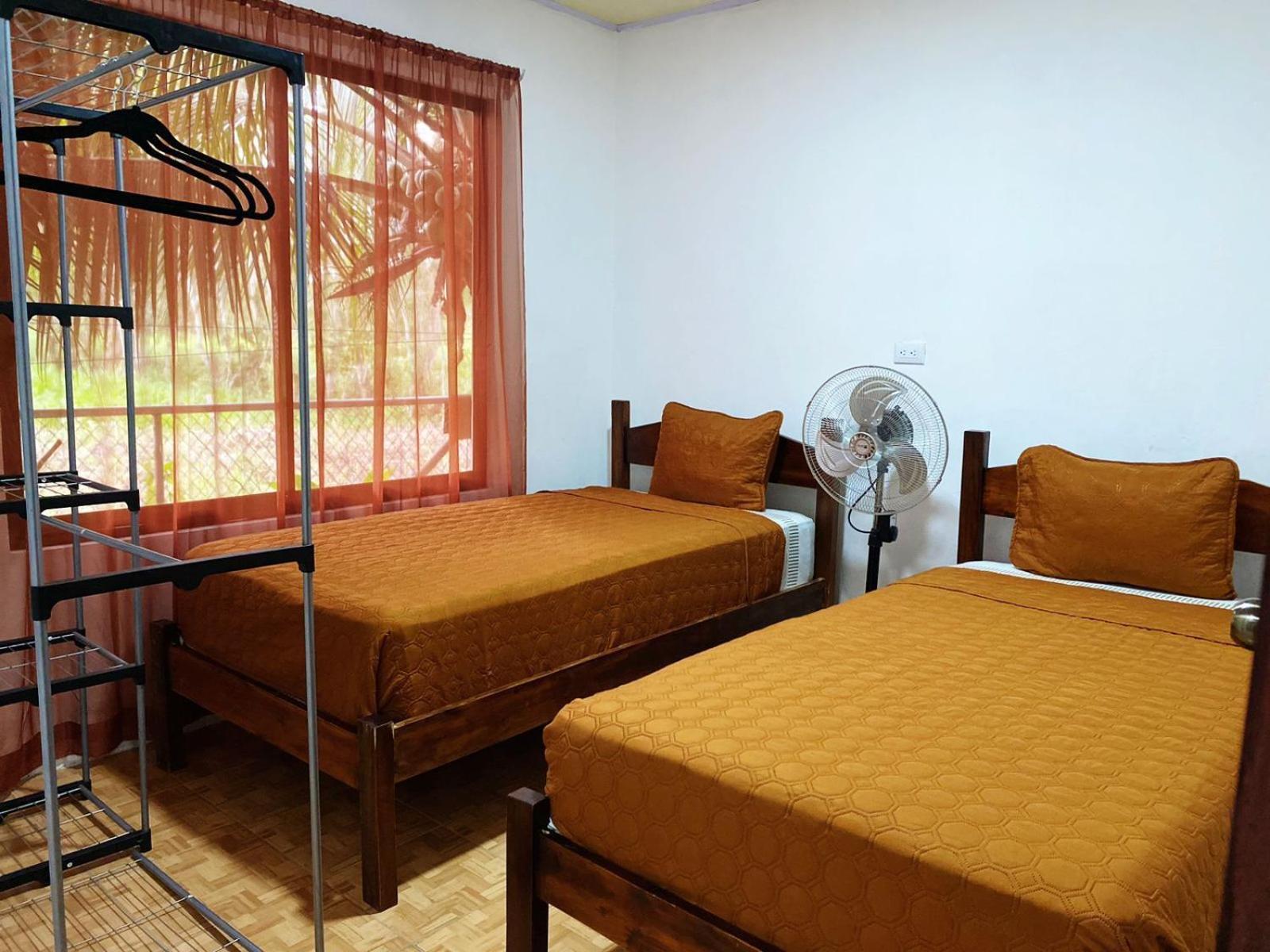 Residencia Las Brisas Griegas Quepos Exterior foto